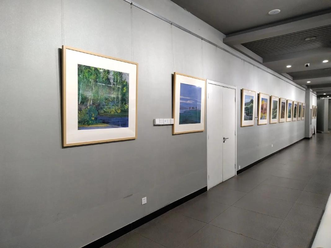 丝路丹青映北疆，李政恩书画展在鄂尔多斯文化艺术中心启幕